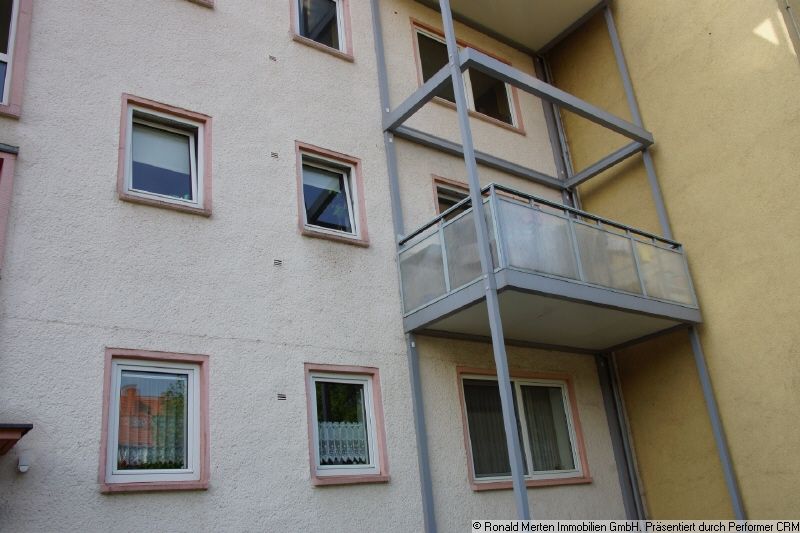 Immobilienmakler Erfurt: Balkon am Wohnzimmer