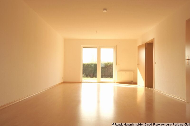 Immobilienmakler Erfurt: Wohnzimmer Bild 1