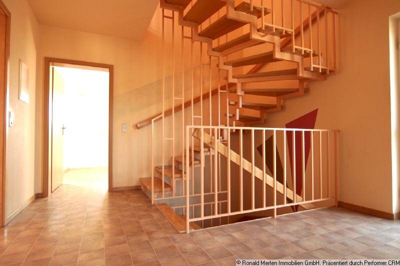 Immobilienmakler Erfurt: Flur EG