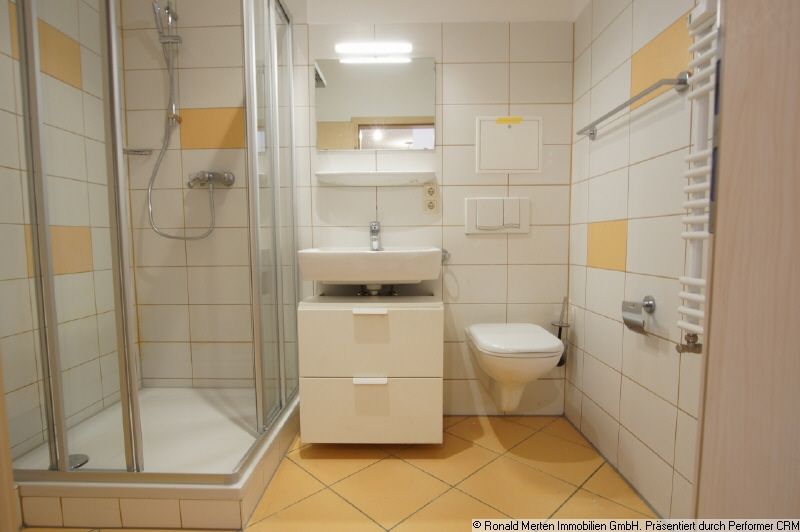 Immobilienmakler Erfurt: Duschbad