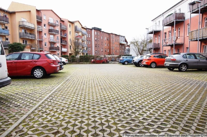 Immobilienmakler Erfurt: Stellplätze