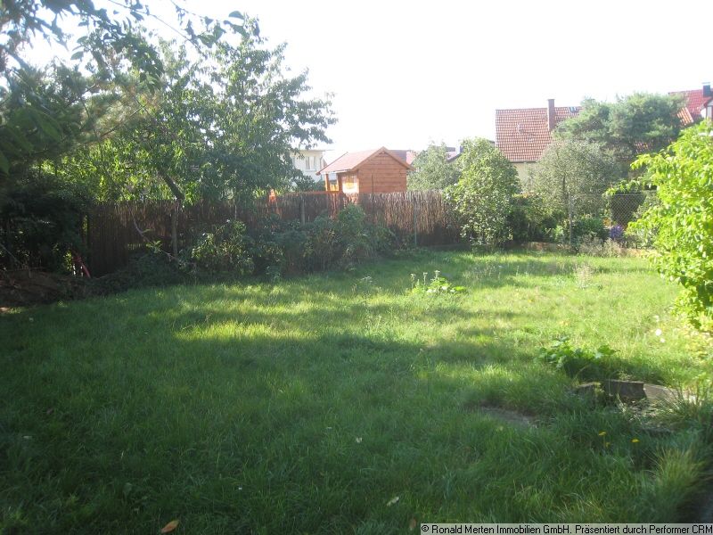 Immobilienmakler Erfurt: GARTEN rechts grün
