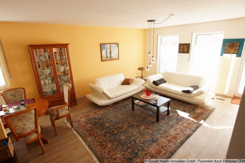 Immobilienmakler Erfurt: EG Wohnbereich Bild 2