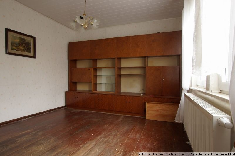 Immobilienmakler Erfurt: Zimmer 1 oben