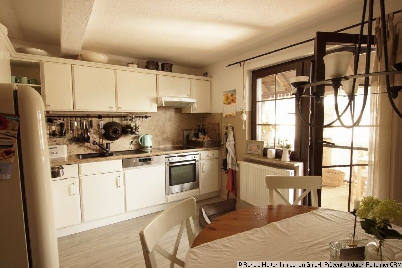 Immobilienmakler Erfurt: Wohnung Mittelhaus Küche