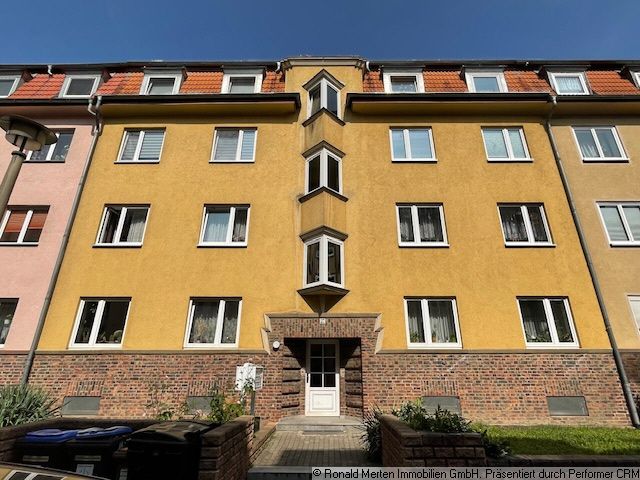 Referenz Immobilien Vorschaubild: Kapitalanlage mit einer Dreiraumwohnung in guter Lage am Brühl