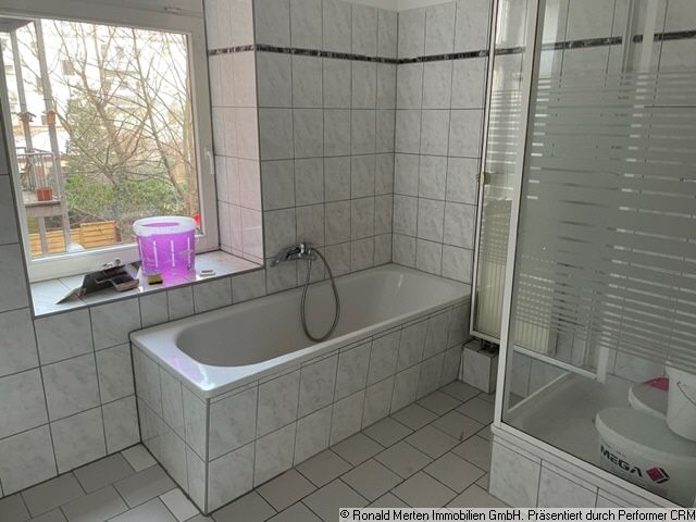 Immobilienmakler Erfurt: Bad 1OG