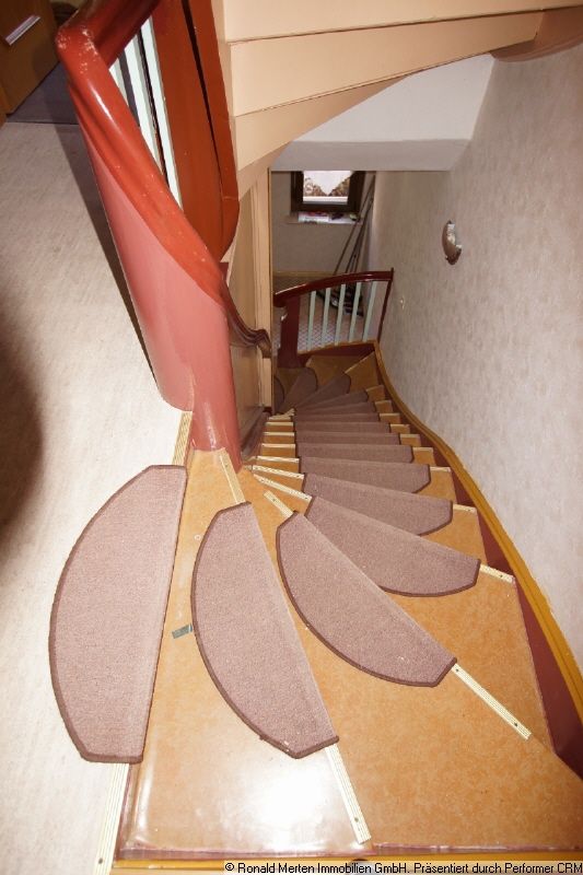 Immobilienmakler Erfurt: OG Treppe zum EG