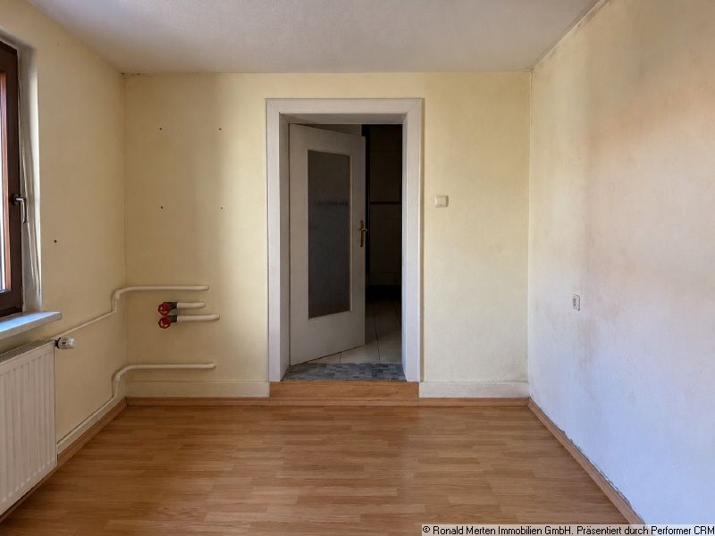 Immobilienmakler Erfurt: Zimmer_Anbau_EG