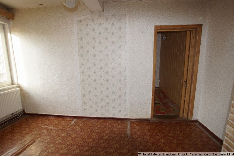 Immobilienmakler Erfurt: OG Zimmer 1