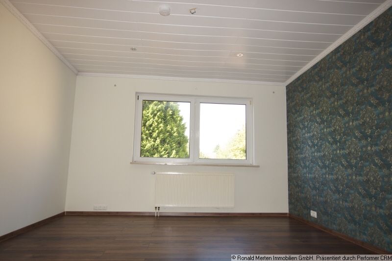 Immobilienmakler Erfurt: Zimmer1 OG