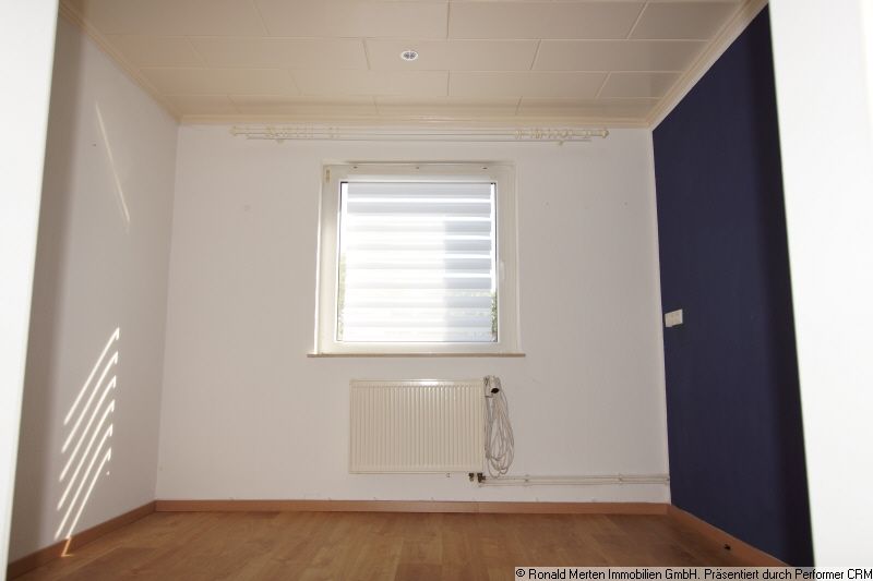 Immobilienmakler Erfurt: Zimmer2 OG