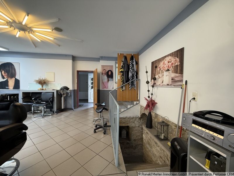Immobilienmakler Erfurt: Laden4