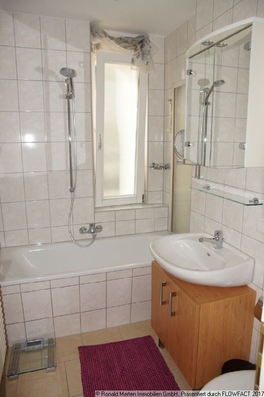 Immobilienmakler Erfurt: Tageslichtbad