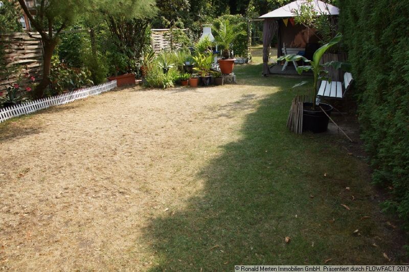 Immobilienmakler Erfurt: gemeinsames Gartengrundstück