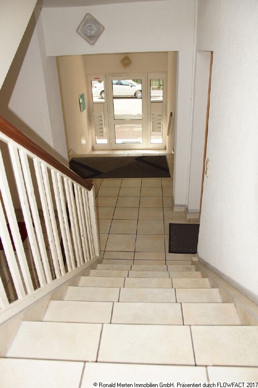 Immobilienmakler Erfurt: Treppenhaus 1