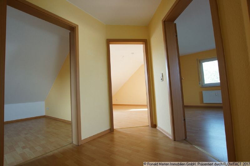 Immobilienmakler Erfurt: Flur OG