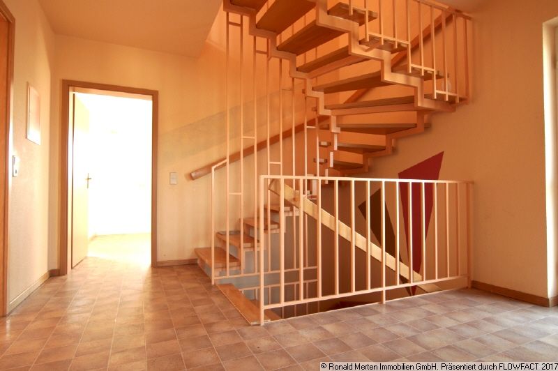 Immobilienmakler Erfurt: Flur EG