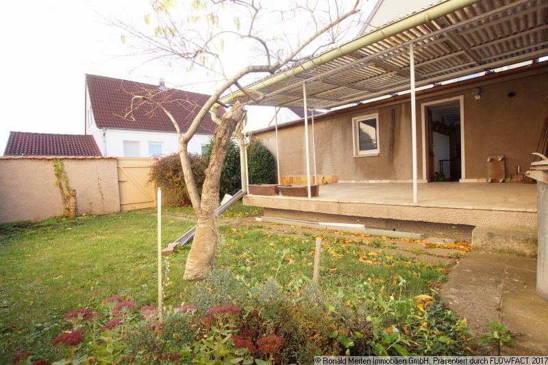 Immobilienmakler Erfurt: überdachter Freisitz