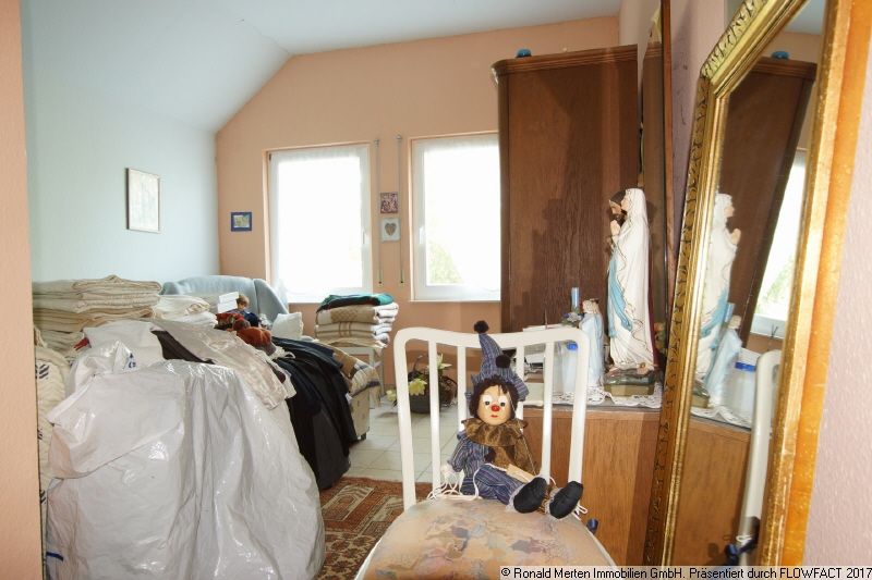 Immobilienmakler Erfurt: Zwischengeschoss Zimmer