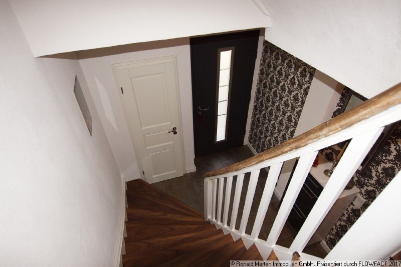 Immobilienmakler Erfurt: OG Treppe
