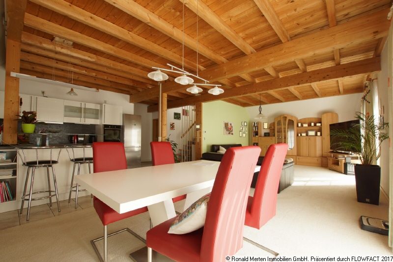 Immobilienmakler Erfurt: Wohn- Koch- Essbereich