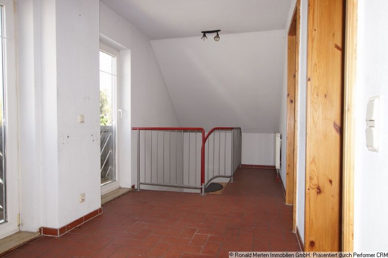 Immobilienmakler Erfurt: NH Flur oben