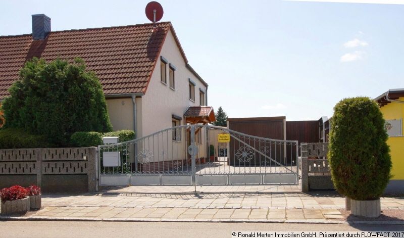 Referenz Immobilien Vorschaubild: Einfamilienhaus (DHH) - bezugsfrei - in der Arnstädter Bachschleife