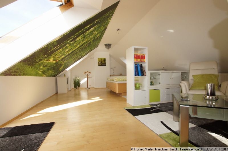 Immobilienmakler Erfurt: Dachgeschoss Abstellraum