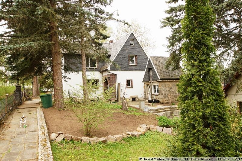 Immobilien-Angebots-Titel: Einfamilienhaus (ausbaufähig) mit 1.500 m² Grundstück am Steigerwald-Thumbnail