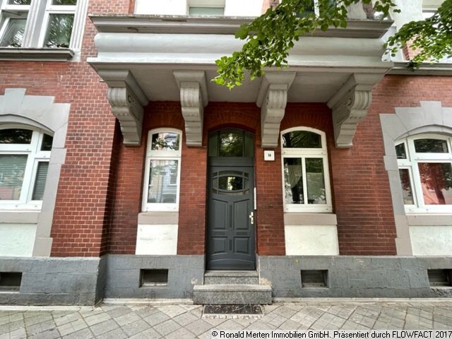 Immobilienmakler Erfurt: Hauseingang