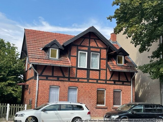 Immobilienmakler Erfurt: Hausansicht straßenseitig