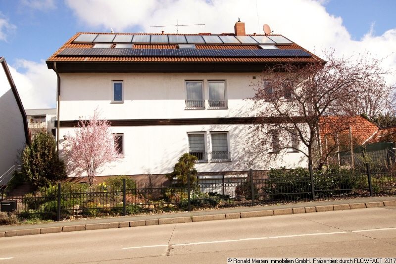 Referenz Immobilien Vorschaubild: Zweifamilienhaus mit Gewerbefläche in Melchendorf