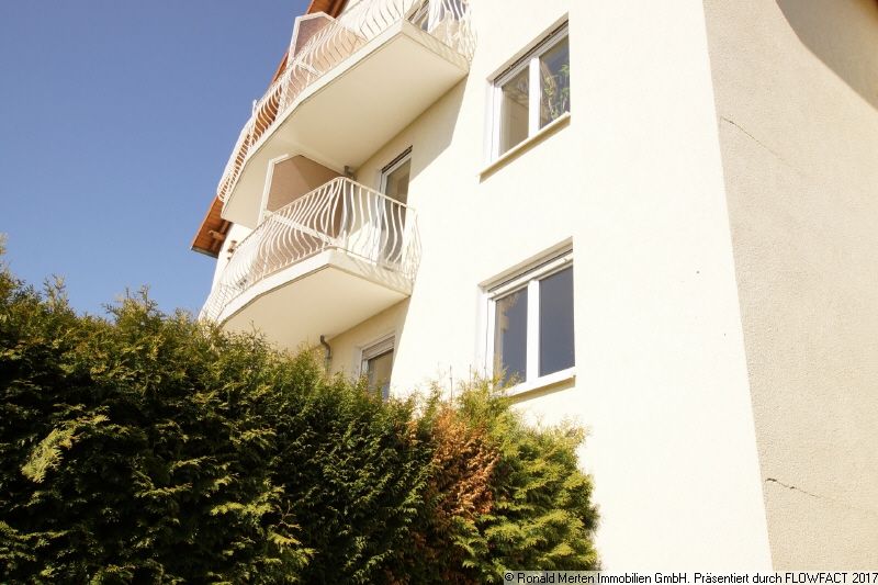 Immobilienmakler Erfurt: Rückansicht Detail Balkon