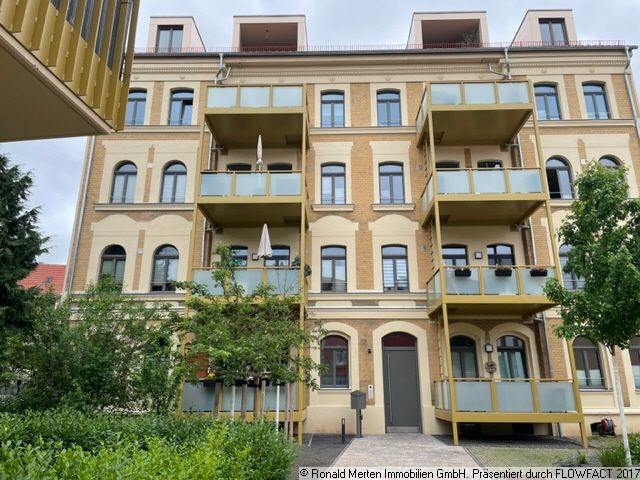 Immobilien-Angebots-Titel: Dreiraumwohnung mit Balkon und Stellplatz in Erfurt-Süd - in Kürze bezugsfrei-Thumbnail