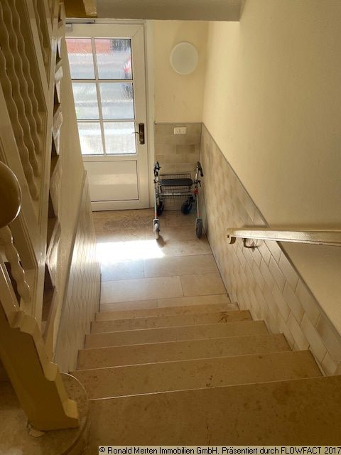 Immobilienmakler Erfurt: Hauseingang