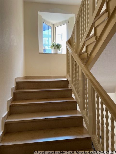 Immobilienmakler Erfurt: Treppenhaus