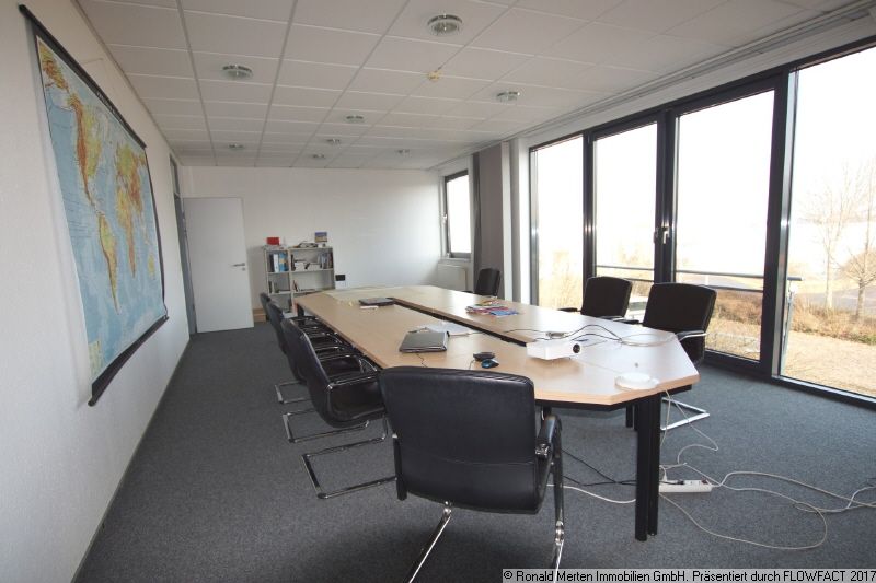 Immobilienmakler Erfurt: Besprechnung Obergeschoss