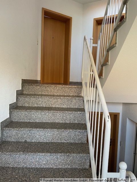 Immobilienmakler Erfurt: Hausflur