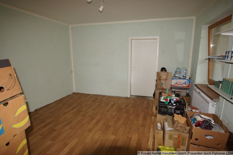 Immobilienmakler Erfurt: Nebengebäude Zwischenraum