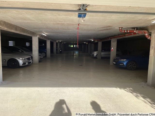 Immobilienmakler Erfurt: Blick in Tiefgarage