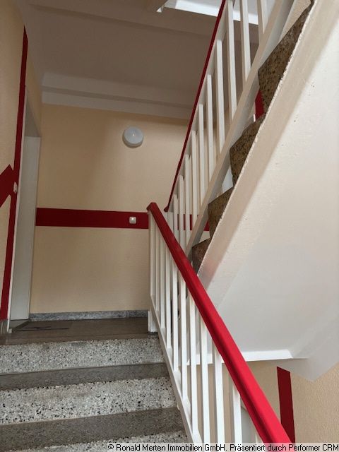 Immobilienmakler Erfurt: 7 Treppenhaus