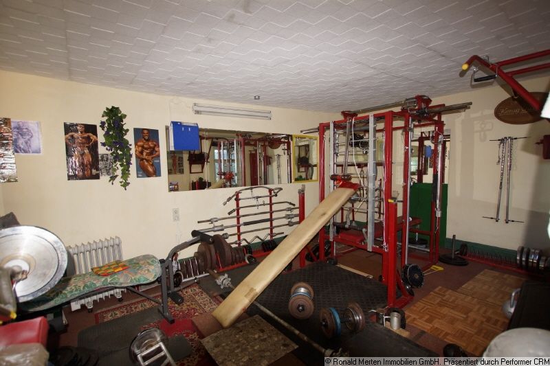 Immobilienmakler Erfurt: Fitnessraum im Gartenhaus