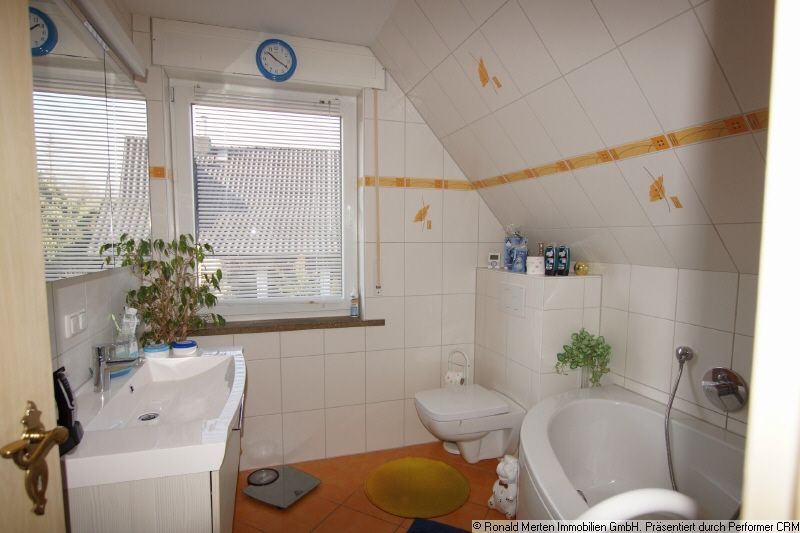 Immobilienmakler Erfurt: Bad OG