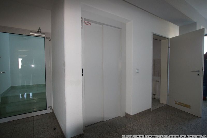 Immobilienmakler Erfurt: Aufzug