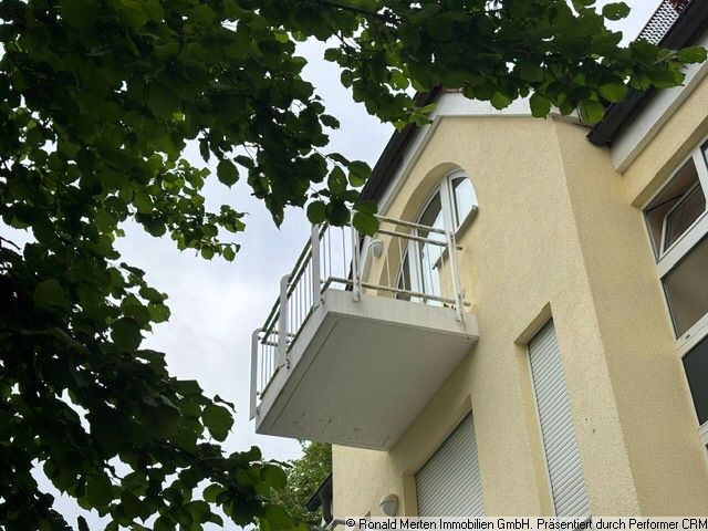 Immobilienmakler Erfurt: Balkon der Wohnung