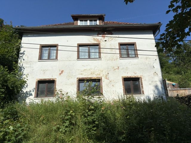 Immobilienmakler Erfurt: Ansicht Haus straßenseitig