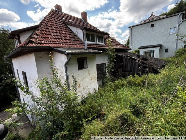 Immobilienmakler Erfurt: Ansicht von hinten