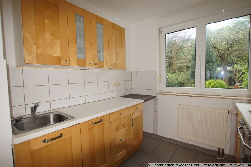 Immobilienmakler Erfurt: Einbauküche links