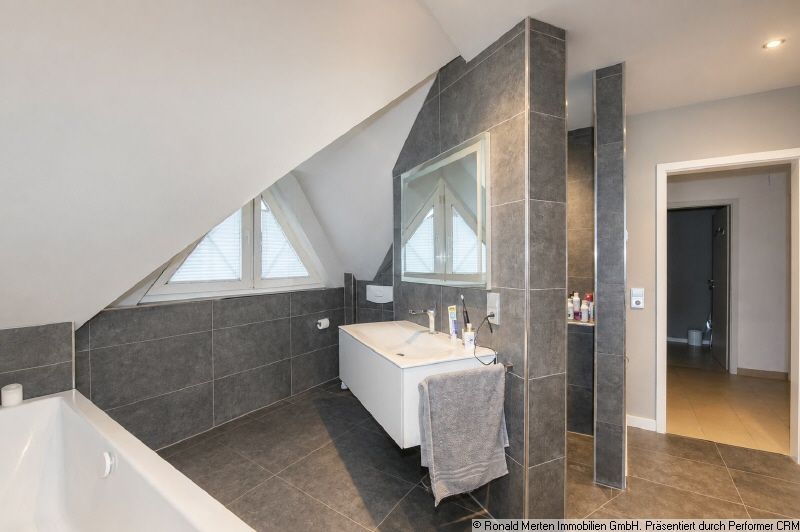 Immobilienmakler Erfurt: Bad